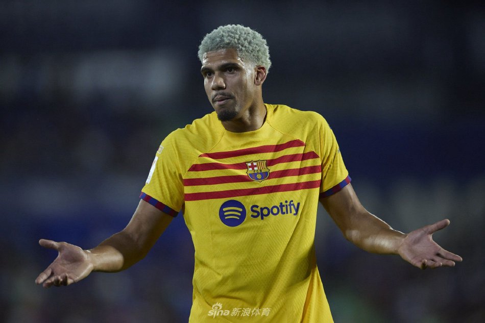 成就惊天逆 成就惊天逆