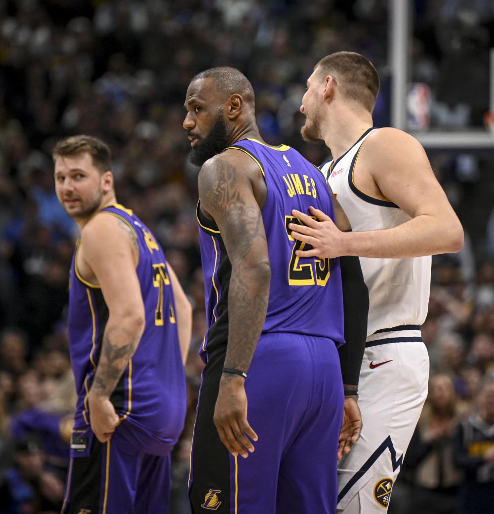 一个显著的 一个显著的