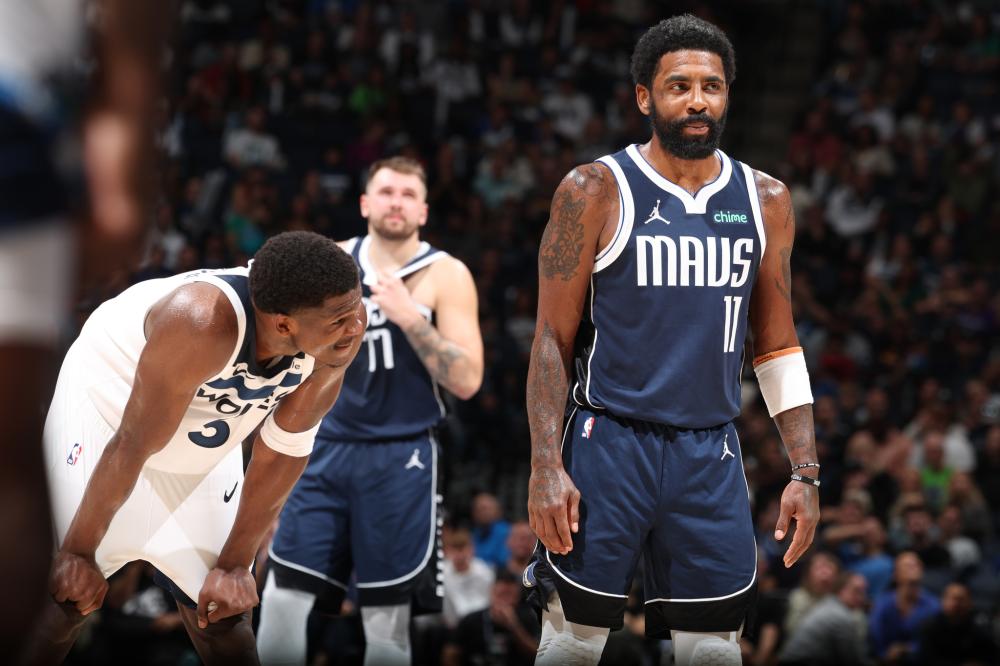 她不得不付 她不得不付