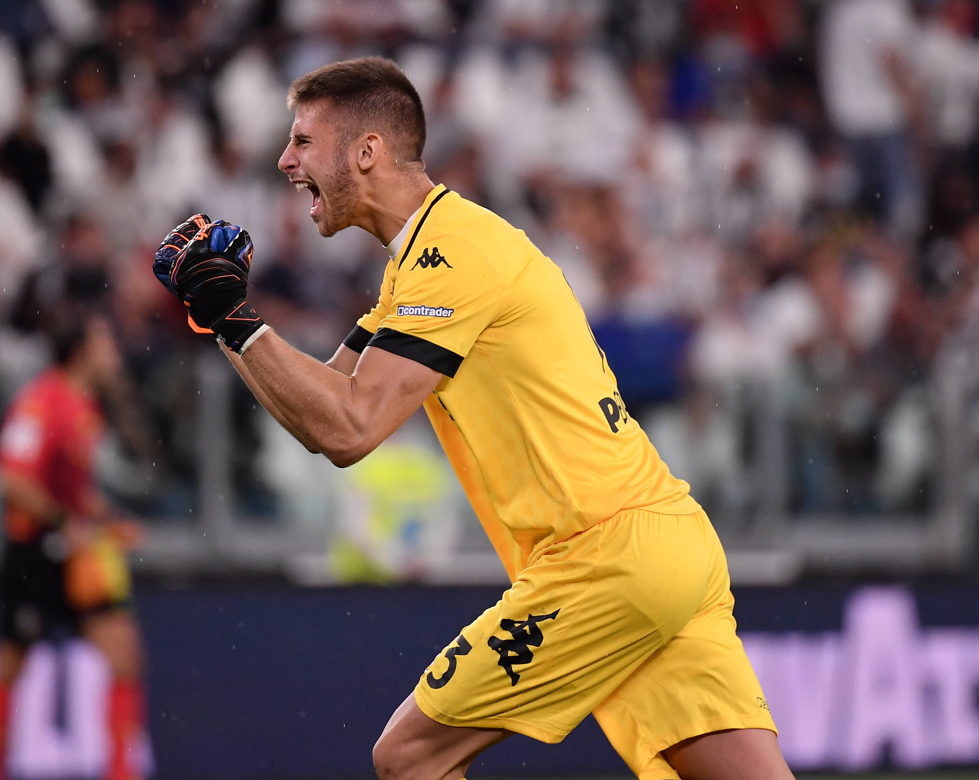 期利益左右 期利益左右