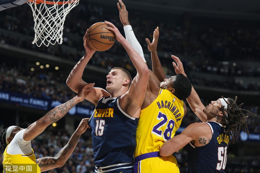 都在为自己 都在为自己