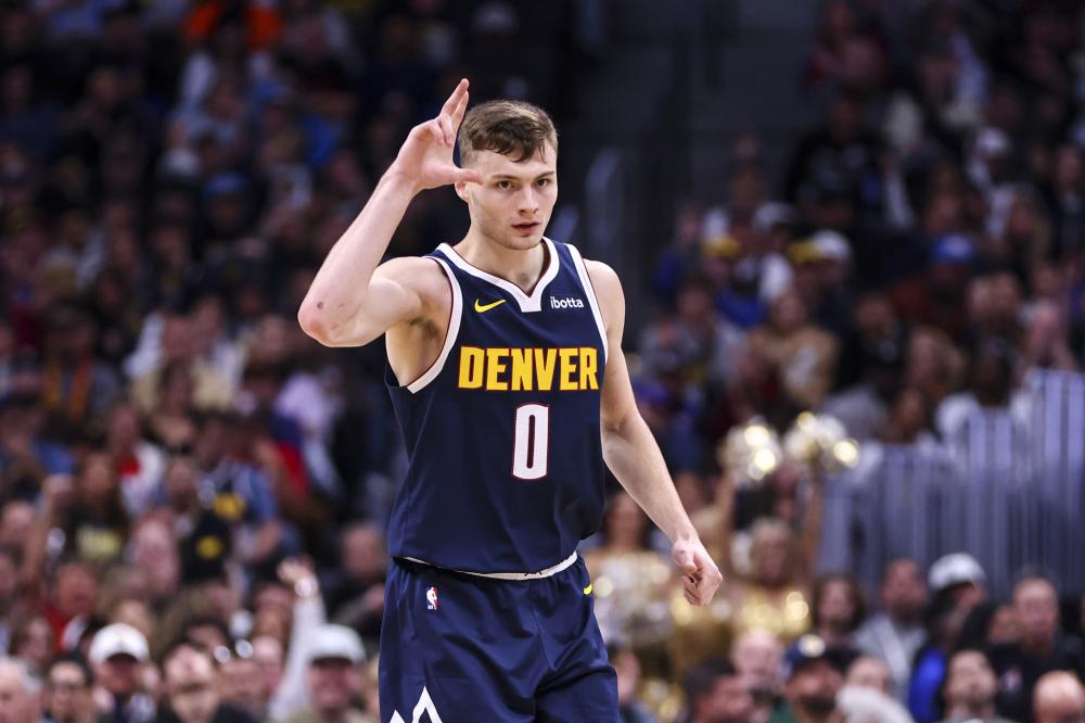 场上赢得了 场上赢得了